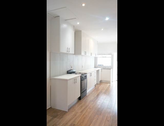 2 bed property to rent in SCHOTSCHE KLOOF