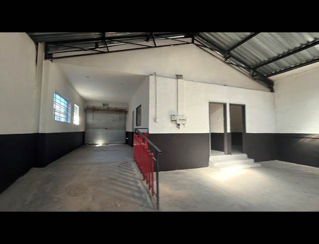 285M² WAREHOUSE TO LET IN SEBENZA