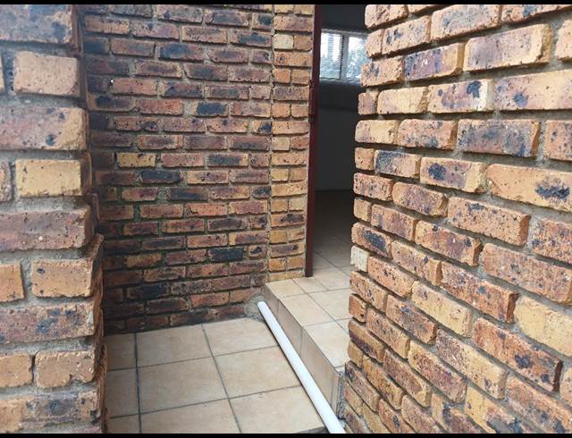 1 bed property to rent in RIDGEWAY