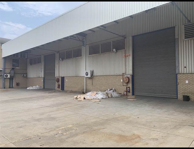 6,370M² WAREHOUSE TO LET IN ISANDO
