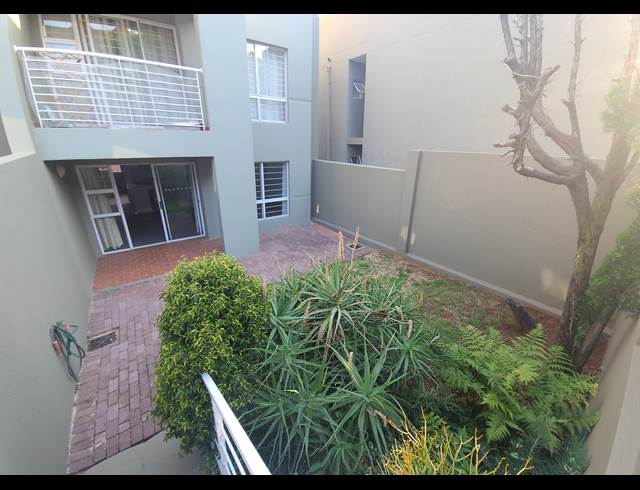 1 BEDROOM APARTMENT TO LET IN GLENHAZEL