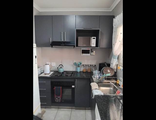 2 BEDROOM PROPERTY TO RENT IN DIE BULT