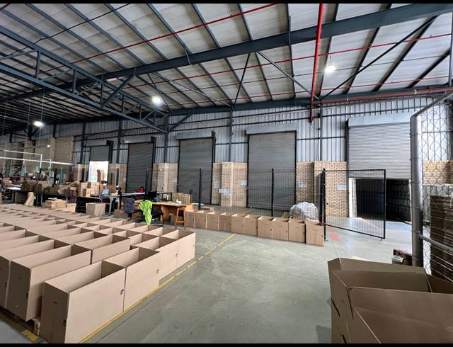7,487M² WAREHOUSE TO LET IN STRIJDOMPARK