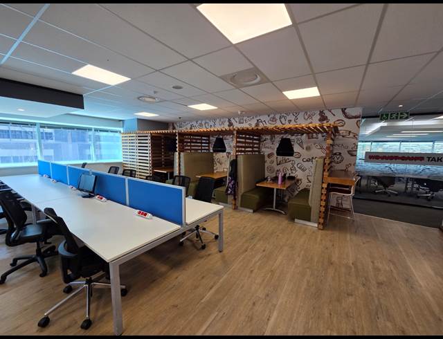 1,400M² OFFICE TO LET IN CAPE TOWN CITY CENTRE