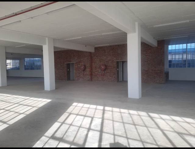 1,187M² WAREHOUSE TO LET IN DIEP RIVER