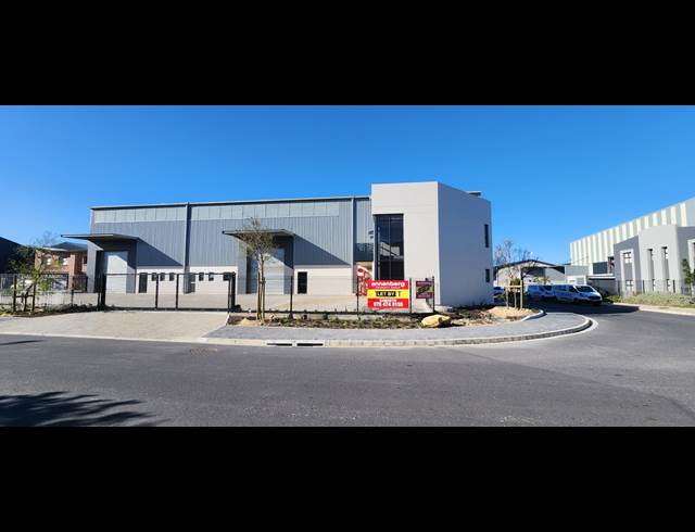 852M² WAREHOUSE RENTED IN RIVERGATE
