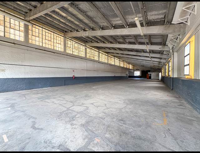 617M² WAREHOUSE TO LET IN NEW GERMANY