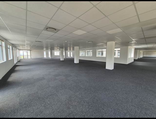 1,211M² OFFICE TO LET IN SANDTON CENTRAL