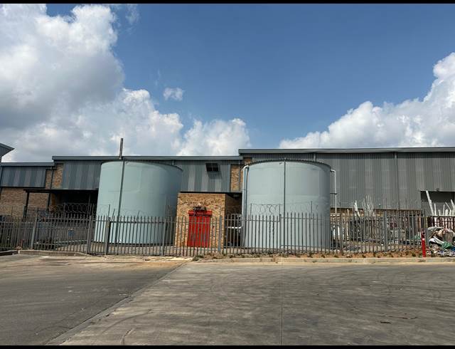 4,824M² WAREHOUSE TO LET IN KYA SANDS
