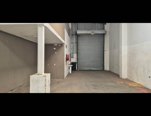 343M² WAREHOUSE TO LET IN ANDERBOLT
