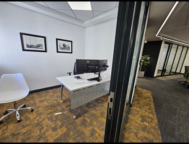 1,753M² OFFICE TO LET IN CENTURY CITY