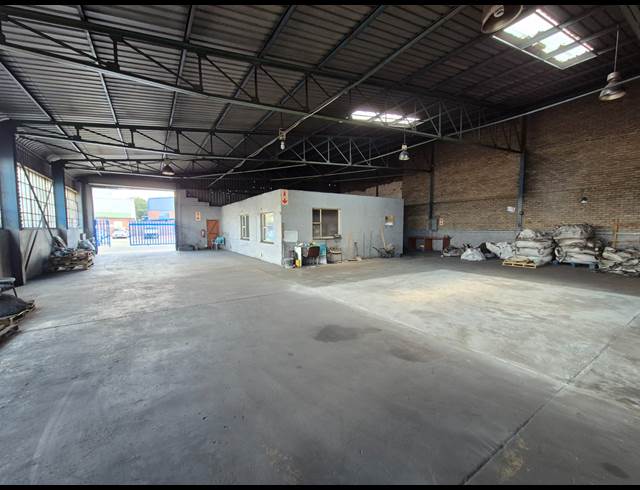439M² FACTORY TO LET IN WADEVILLE