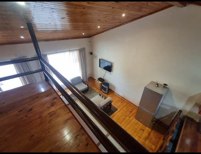 1 BEDROOM PROPERTY TO RENT IN COUNTRY CLUB