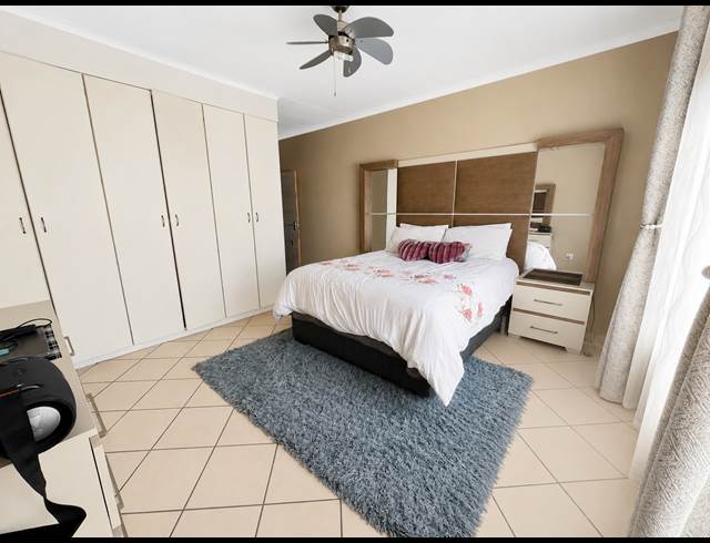 3 BEDROOM APARTMENT TO LET IN STONEHENGE