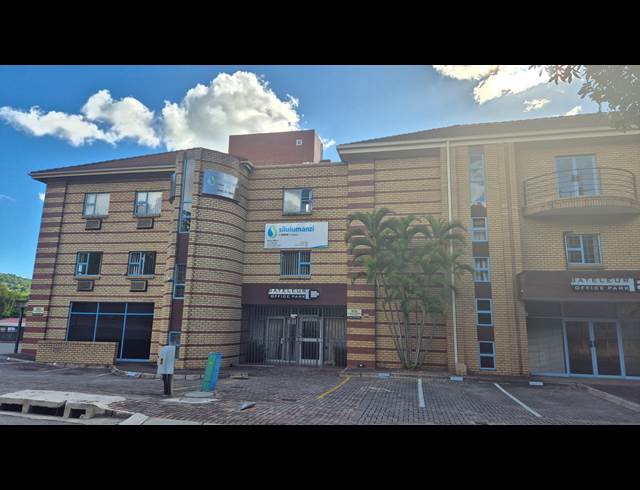 585M² OFFICE TO LET IN SONHEUWEL