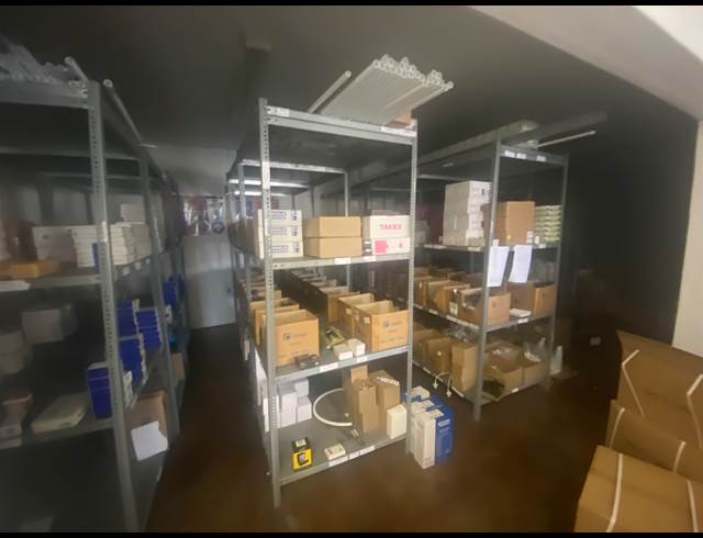 228M² FACTORY TO LET IN MARCONI BEAM INDUSTRIA