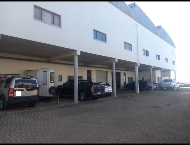 214M² MINI FACTORY RENTED IN BALLITO CENTRAL