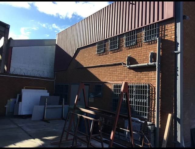 315.10M² FACTORY TO LET IN BRACKENFELL INDUSTRIAL