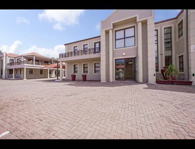 265M² OFFICE TO LET IN CARLSWALD