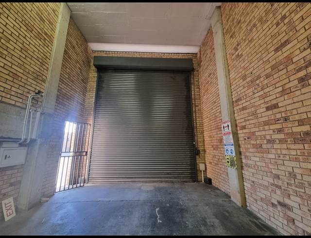 512M² WAREHOUSE TO LET IN ORMONDE