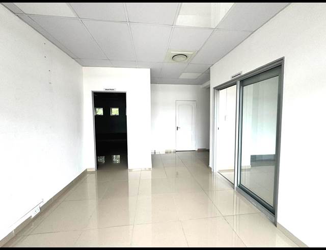 216M² OFFICE TO LET IN UMHLANGA RIDGE