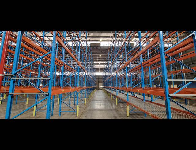 4,386M² WAREHOUSE TO LET IN GLEN MARAIS