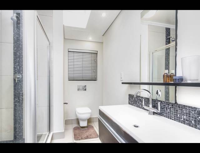 2 BEDROOM APARTMENT TO LET IN MORNINGSIDE