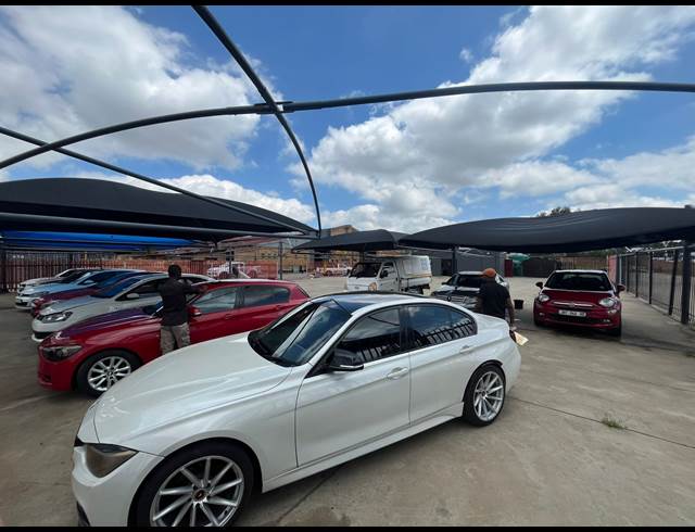 50M² SHOWROOM TO LET IN VULCANIA