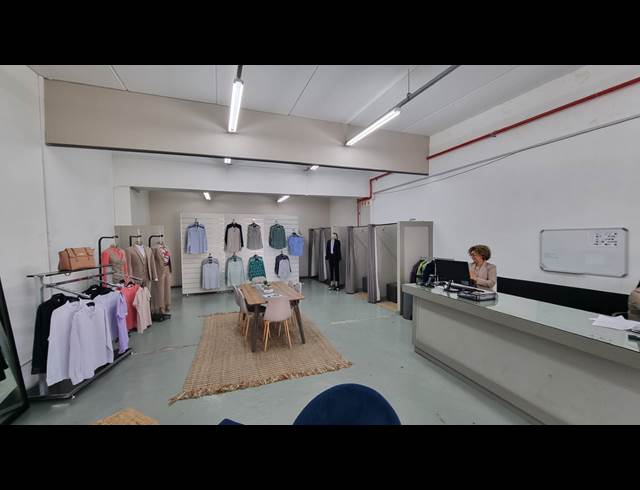 180M² MINI FACTORY TO LET IN SALT RIVER