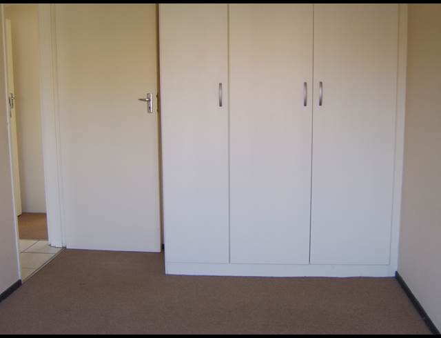 2 bed property to rent in SONNEVELD