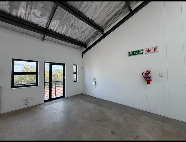 292M² WAREHOUSE TO LET IN BARBEQUE DOWNS