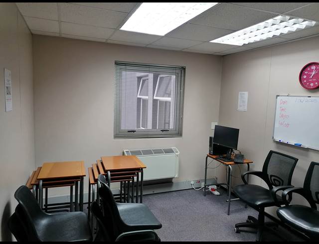 254M² OFFICE TO LET IN TYGER VALLEY