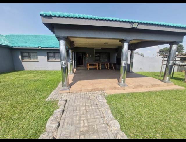150M² OFFICE TO LET IN WITBANK EXT 8
