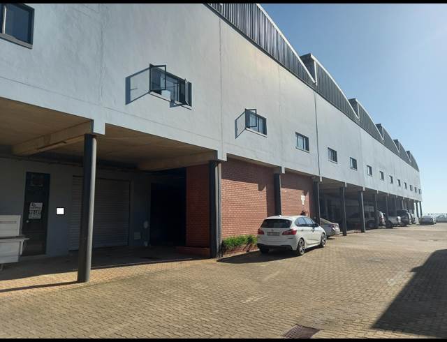 424M² MINI FACTORY TO LET IN BALLITO CENTRAL