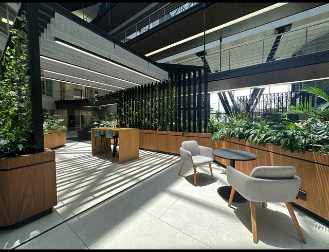 947M² OFFICE TO LET IN SANDTON CENTRAL