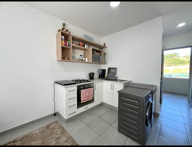 2 BEDROOM APARTMENT TO LET IN SHEFFIELD BEACH