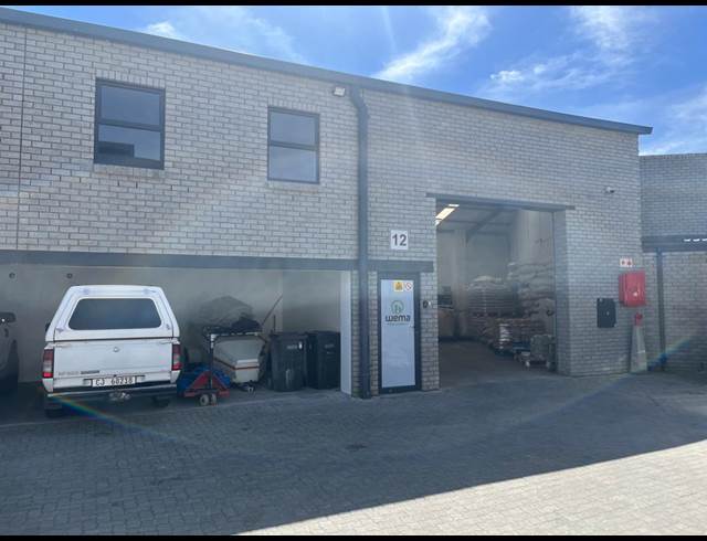 247M² WAREHOUSE TO LET IN PAARL CENTRAL