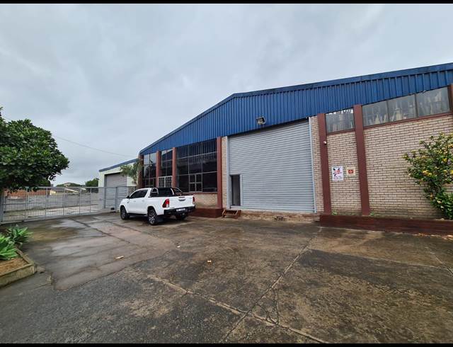 800M² WAREHOUSE TO LET IN TONGAAT BEACH