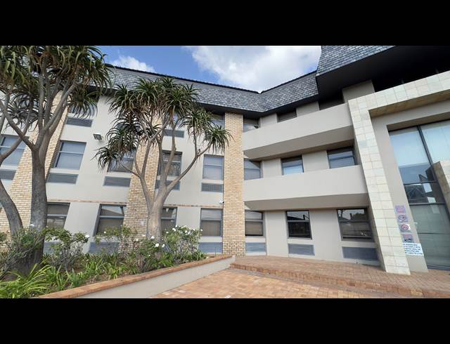 1,000M² OFFICE TO LET IN MEADOWDALE