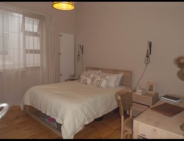 2 bed property to rent in OBSERVATORY