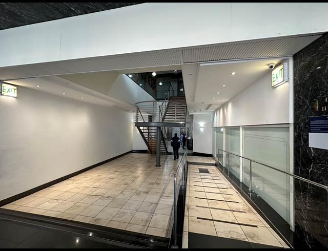 516M² OFFICE TO LET IN CAPE TOWN CITY CENTRE