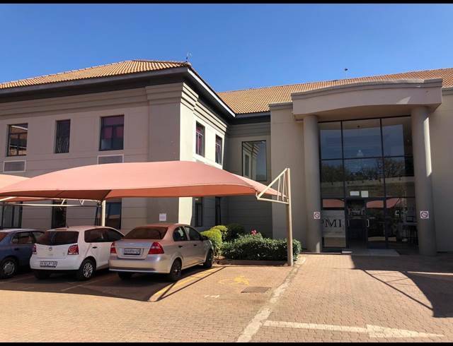 1,604M² OFFICE RENTED IN KEMPTON PARK CENTRAL