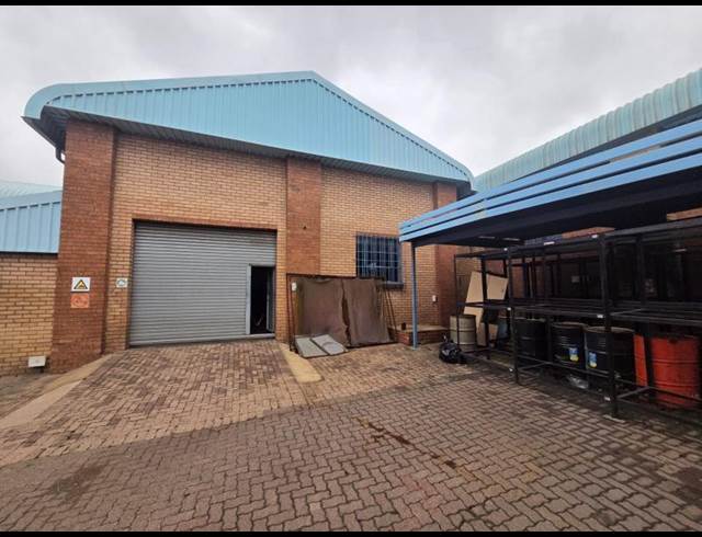 767M² WORKSHOP TO LET IN MARELDEN