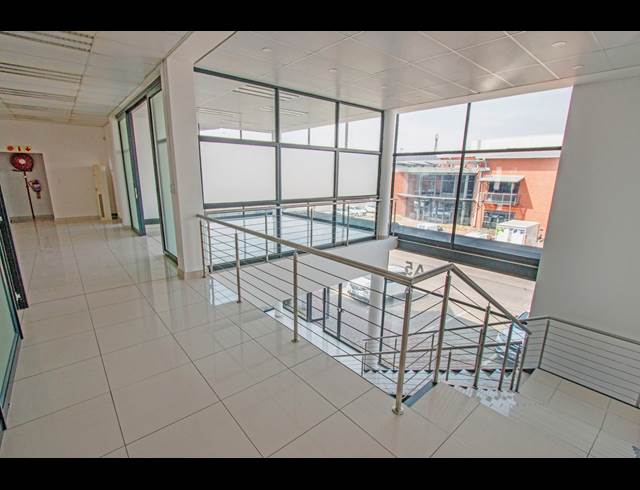 769M² RETAIL TO LET IN NORTH RIDING
