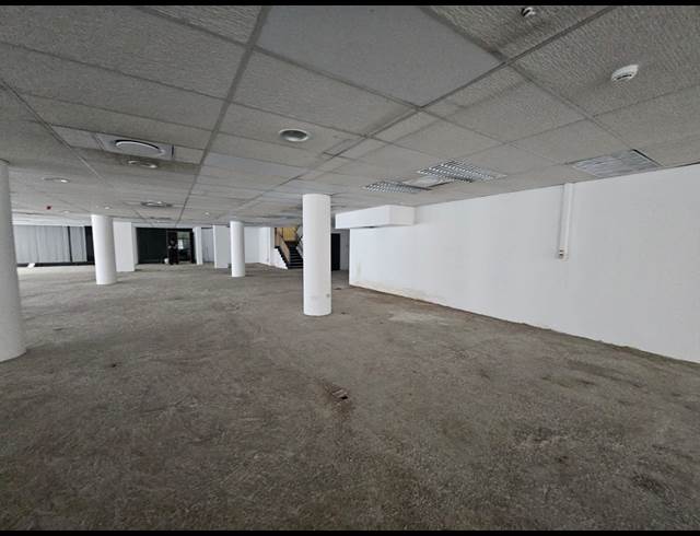 1,452M² BUILDING TO LET IN KRUGERSDORP CENTRAL