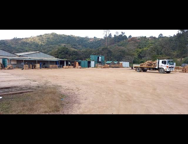 3,000M² INDUSTRIAL YARD TO LET IN TOLLGATE