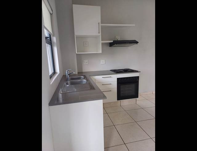 1 BEDROOM APARTMENT TO LET IN BALLITO CENTRAL