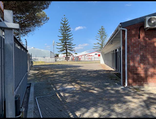 3,189M² WAREHOUSE TO LET IN EPPING INDUSTRIAL