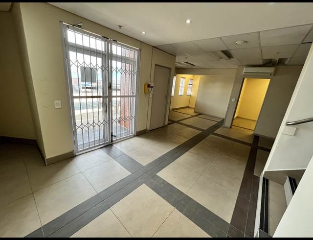 3,450M² WAREHOUSE TO LET IN EPPING INDUSTRIAL