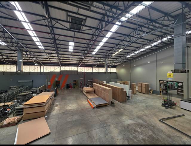 2,940M² WAREHOUSE TO LET IN WONDERBOOM